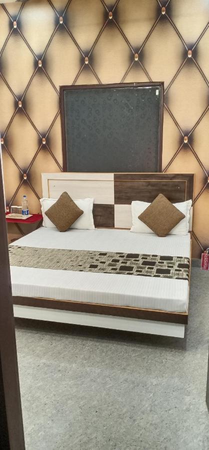 Branded Guest House Jalandhar Ngoại thất bức ảnh